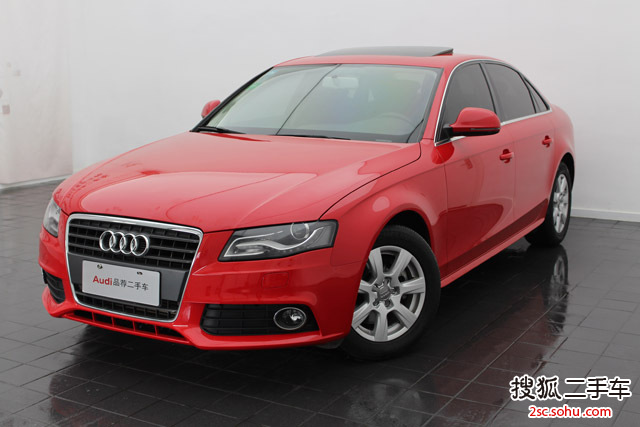 奥迪A4L2011款2.0TFSI 标准型