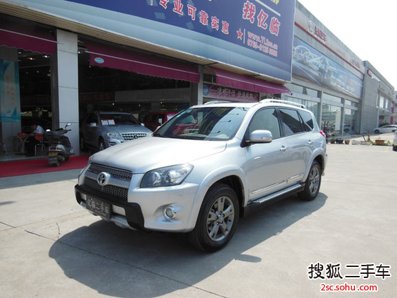 丰田RAV42012款2.0L 自动四驱版