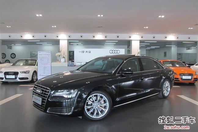 奥迪A8L2013款45 TFSI quattro舒适型