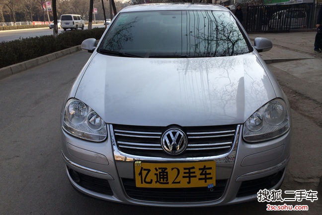 大众速腾2009款1.6L 手动时尚型