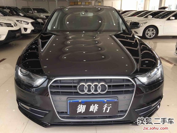 奥迪A4L2015款35 TFSI 自动标准型