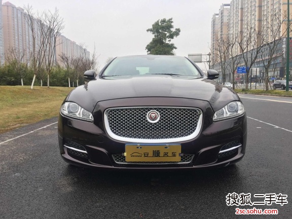 捷豹XJ2015款XJL 3.0 SC 80周年典藏典雅商务版