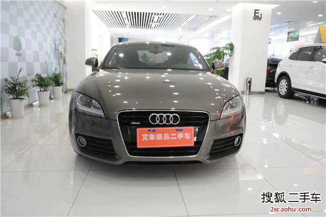 奥迪TT2011款TTS Coupe 2.0TFSI quattro