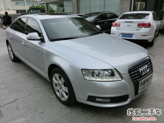 奥迪A6L2010款2.4L 豪华型