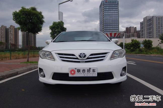 丰田卡罗拉2012款炫装版 1.8L CVT GL-i 