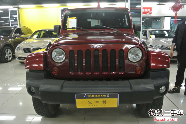 Jeep牧马人两门版2010款3.8L 撒哈拉