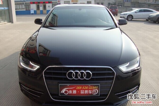 奥迪A4L2012款2.0TFSI 豪华型