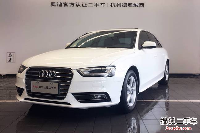 奥迪A4L2015款35 TFSI 自动标准型