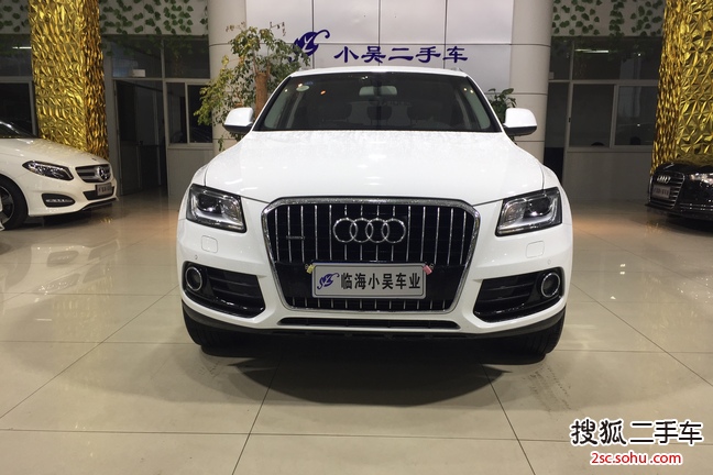 奥迪Q52015款40 TFSI 技术型