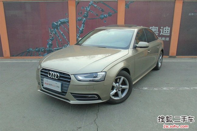 奥迪A4L2013款35 TFSI 自动舒适型