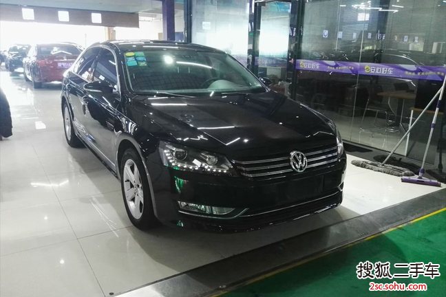 大众帕萨特2011款1.8TSI DSG至尊版