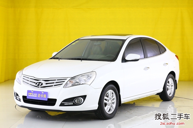 现代悦动2011款1.6L 自动豪华型