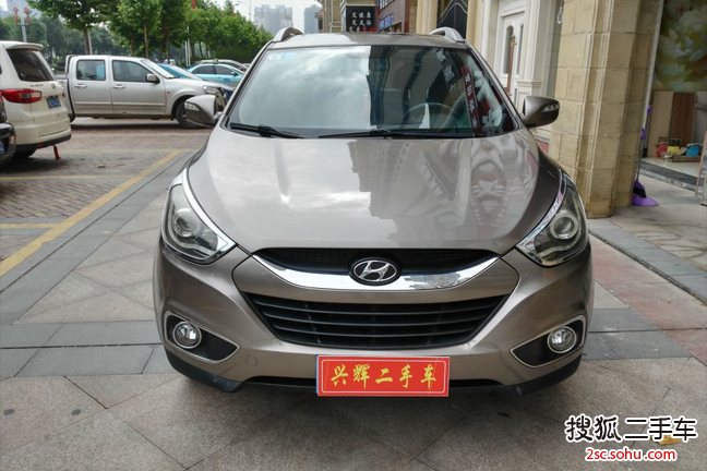 现代ix352010款2.0L 自动两驱精英版GLS 