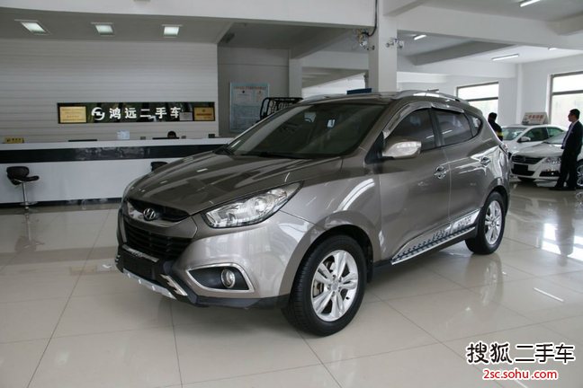 现代ix352010款2.0L 自动两驱精英版GLS 