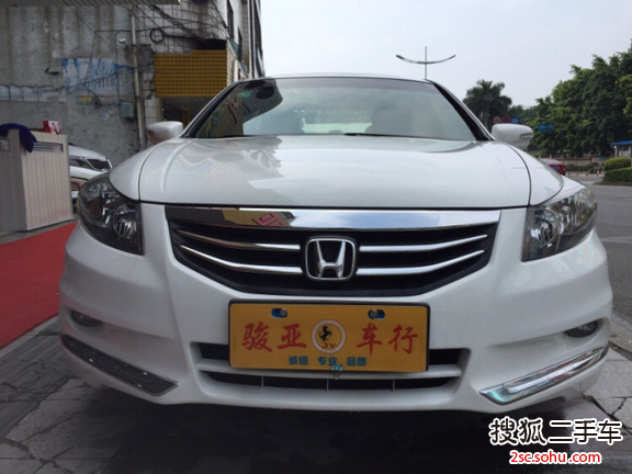 本田雅阁2011款2.0L EX Navi