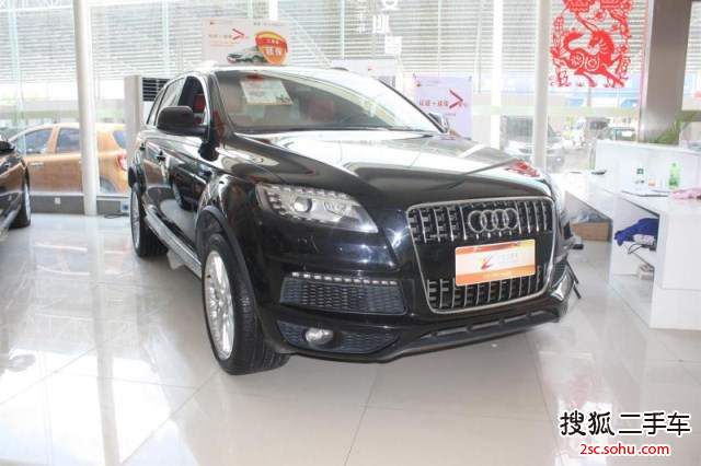 奥迪Q72011款3.0TFSI 专享型(L)