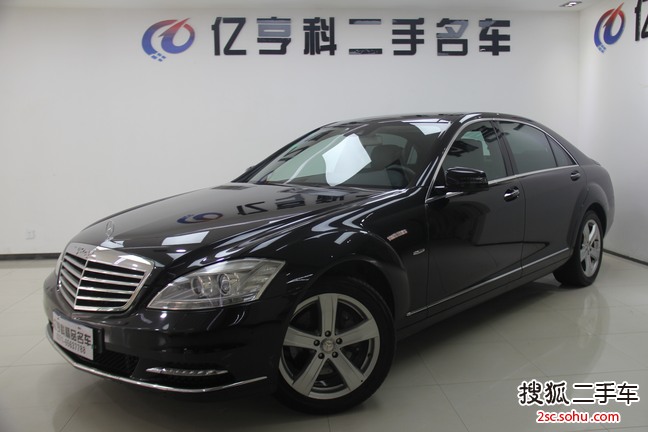 奔驰S级2012款S300L 尊贵型 Grand Edition