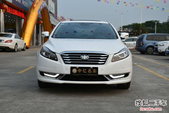 奔腾B70-2016款2.0L 手动尊享型