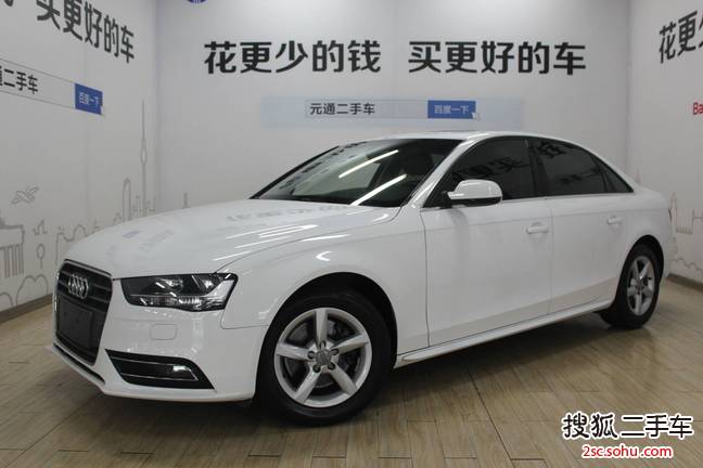 奥迪A4L2013款30 TFSI 自动舒适型