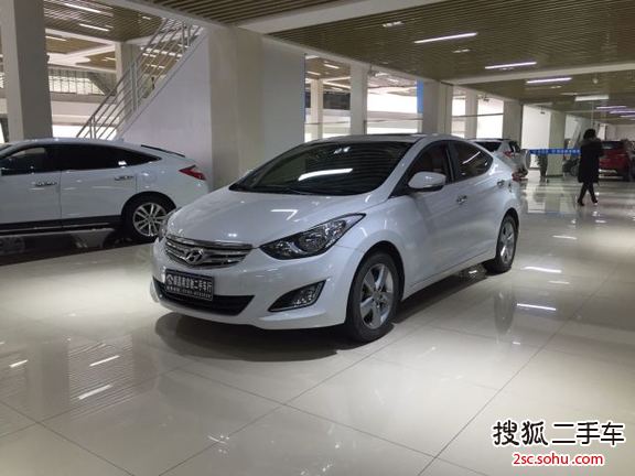 现代朗动2012款1.6L 手动领先型