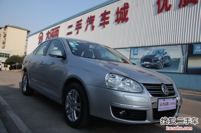 大众速腾2010款1.4TSI 手动 技术型