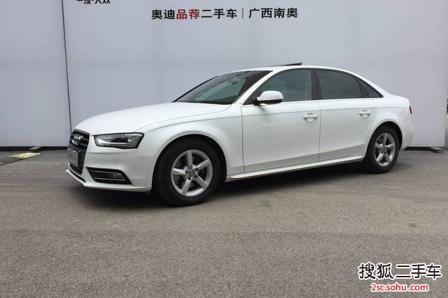 奥迪A4L2013款35 TFSI 自动标准型