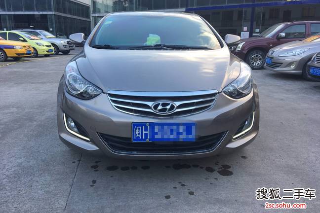 现代朗动2012款1.6L 手动领先型