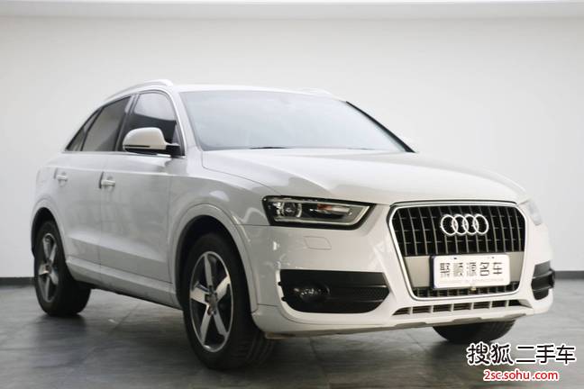 奥迪Q32015款30 TFSI 舒适型