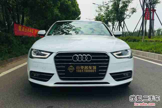 奥迪A4L2016款35 TFSI 典藏版 自动标准型