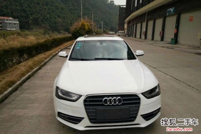 奥迪A4L2016款35 TFSI 自动标准型