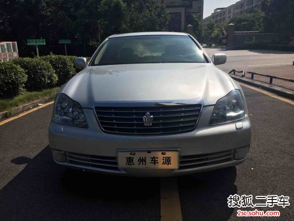 丰田皇冠2005款3.0L Royal E