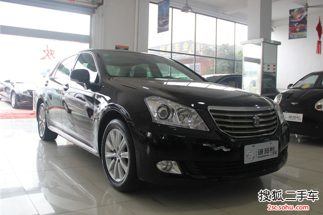 丰田皇冠2010款2.5L Royal