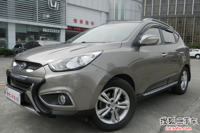 现代ix352010款2.0L 自动两驱精英版GLS 