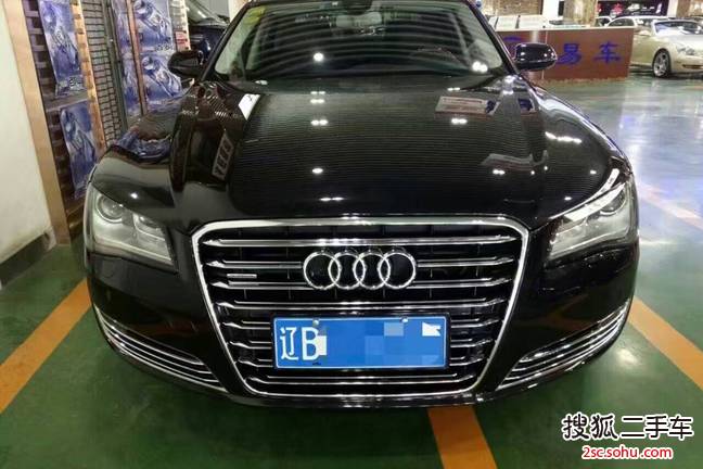 奥迪A8L2013款50 TFSI quattro尊贵型