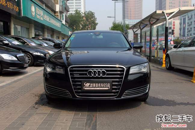 奥迪A8L2013款45 TFSI quattro豪华型