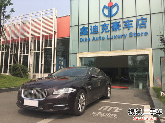 捷豹XJ2015款XJL 3.0 SC 两驱全景商务版