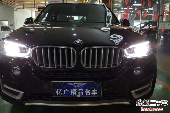 宝马X52014款xDrive35i 豪华型