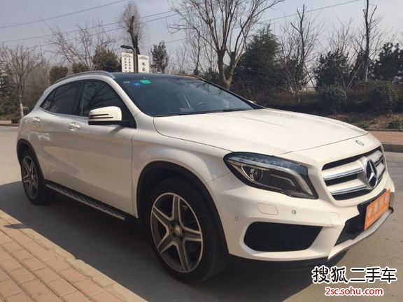 奔驰GLA级2015款GLA 260 4MATIC 