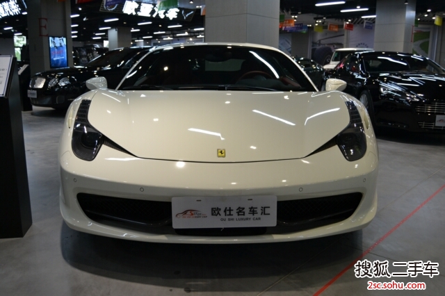 法拉利4582010款4.5L 标准版