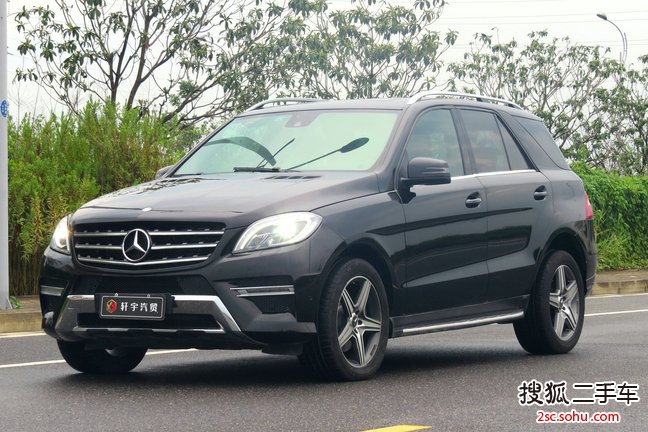 奔驰M级2014款ML320 4MATIC