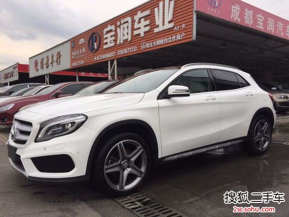 奔驰GLA级2015款GLA 260 4MATIC 