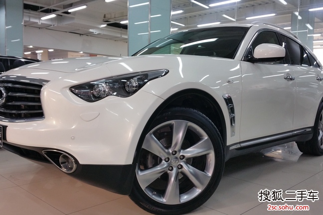 英菲尼迪QX702013款3.7L 超越版