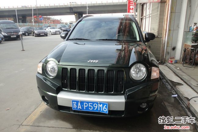 Jeep指南者2010款2.4L 世界杯特别版