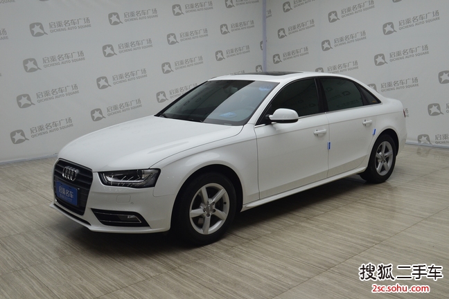 奥迪A4L2013款35 TFSI 自动舒适型