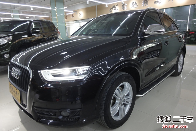 奥迪Q32015款35 TFSI quattro 豪华型