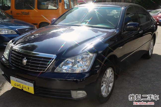 丰田皇冠2006款2.5 Royal