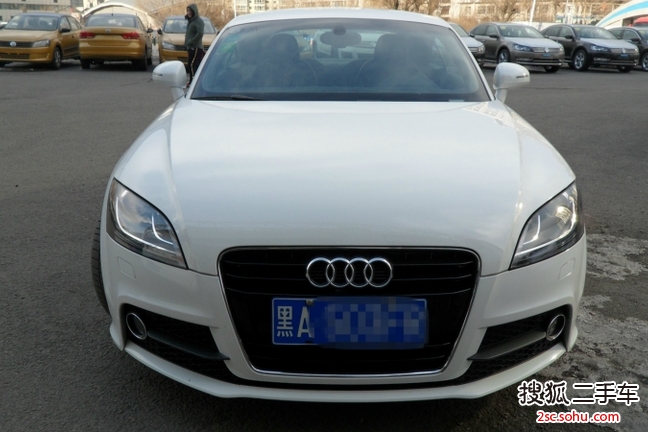 奥迪TT2014款竞技版 TT Coupe 45 TFSI 劲动型