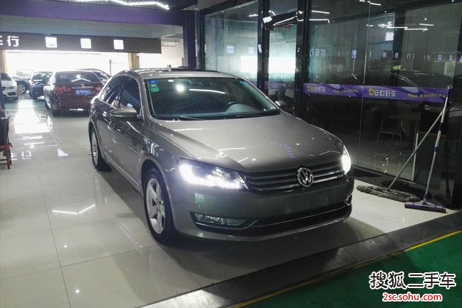 大众帕萨特2014款2.0TSI DSG御尊导航版