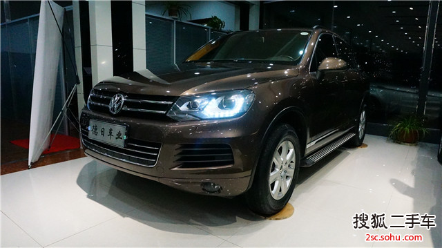 大众途锐2011款3.0TSI V6 标配型 