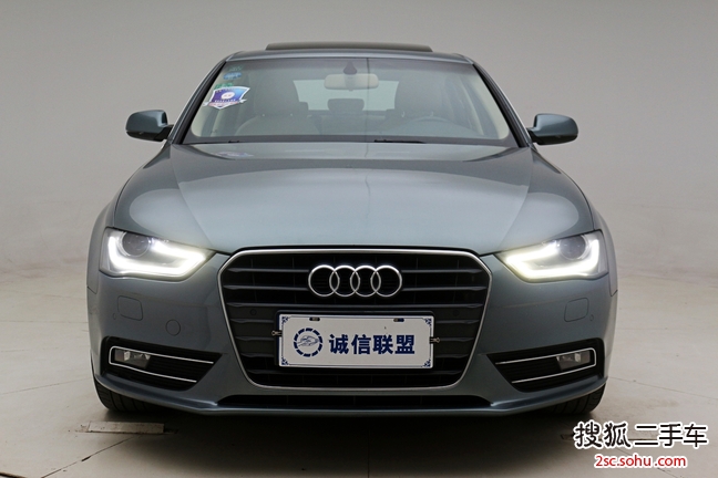 奥迪A4L2013款35 TFSI 自动技术型